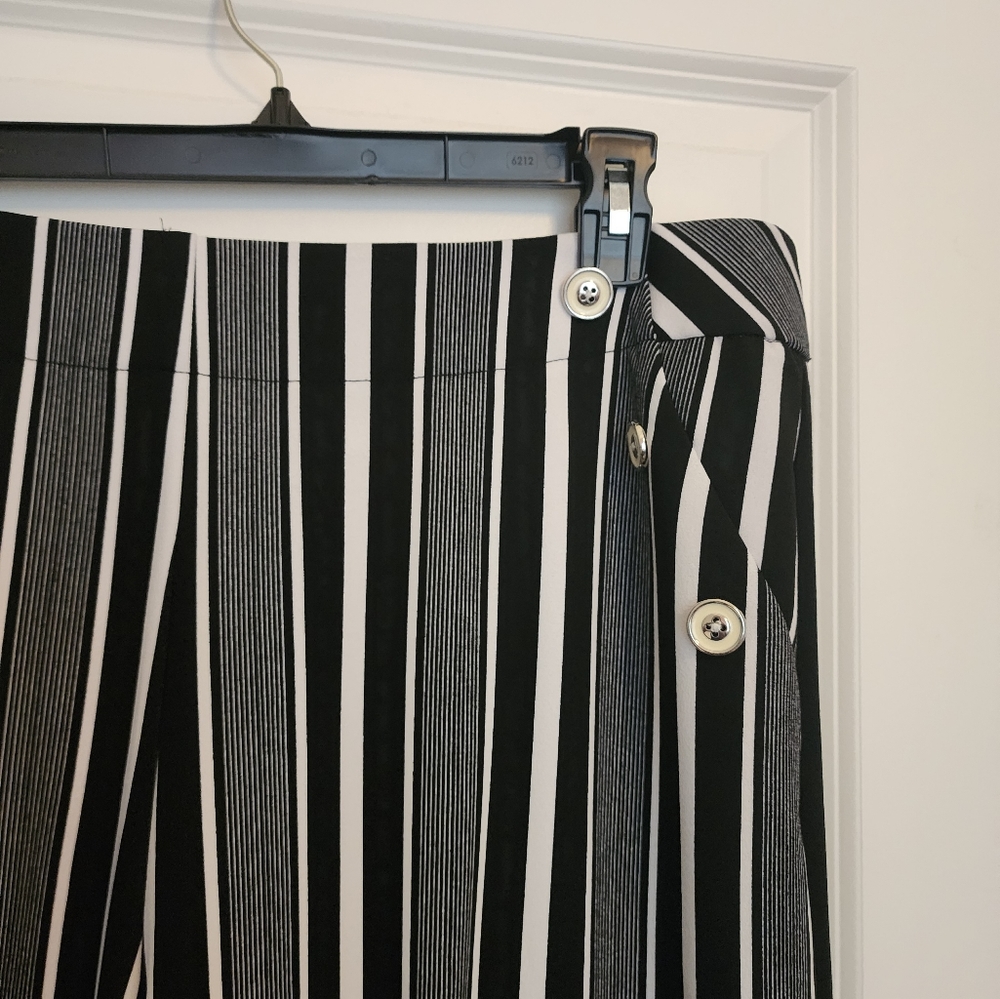 Black and white palooza pants